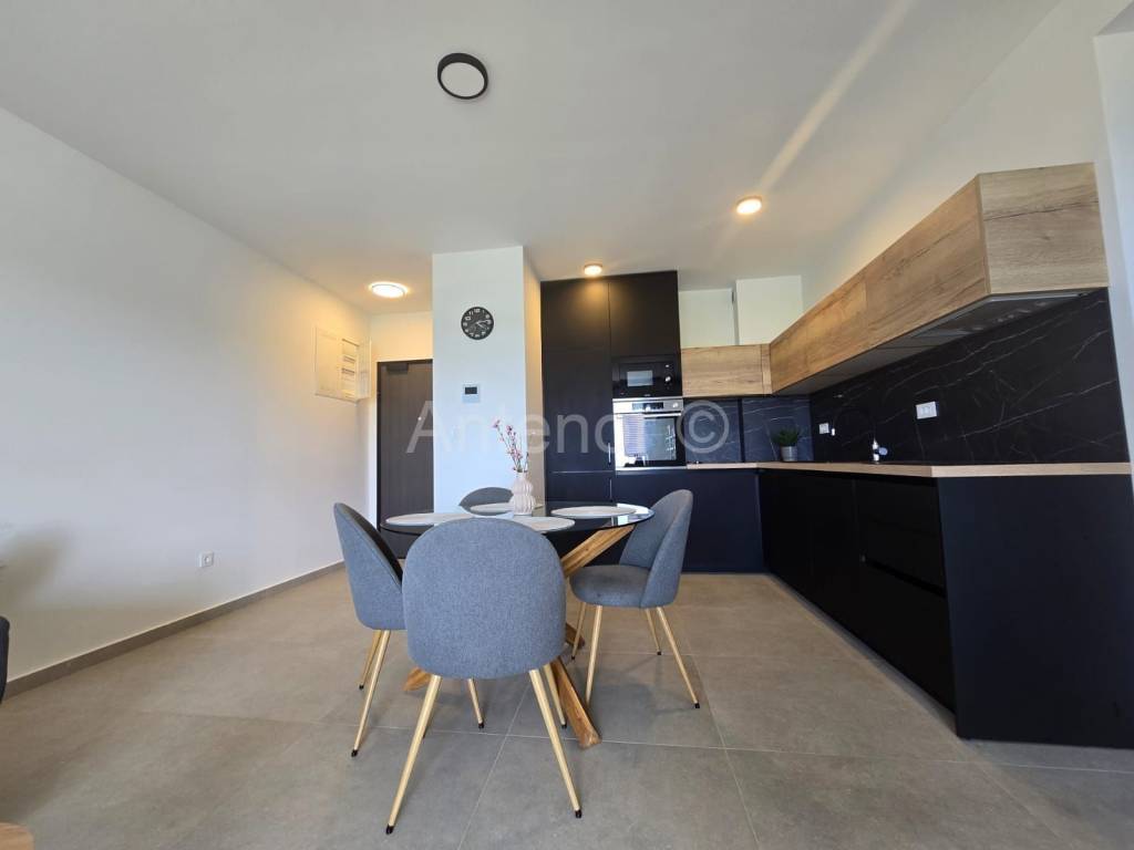 Apartman, Prodaja, Privlaka, Privlaka