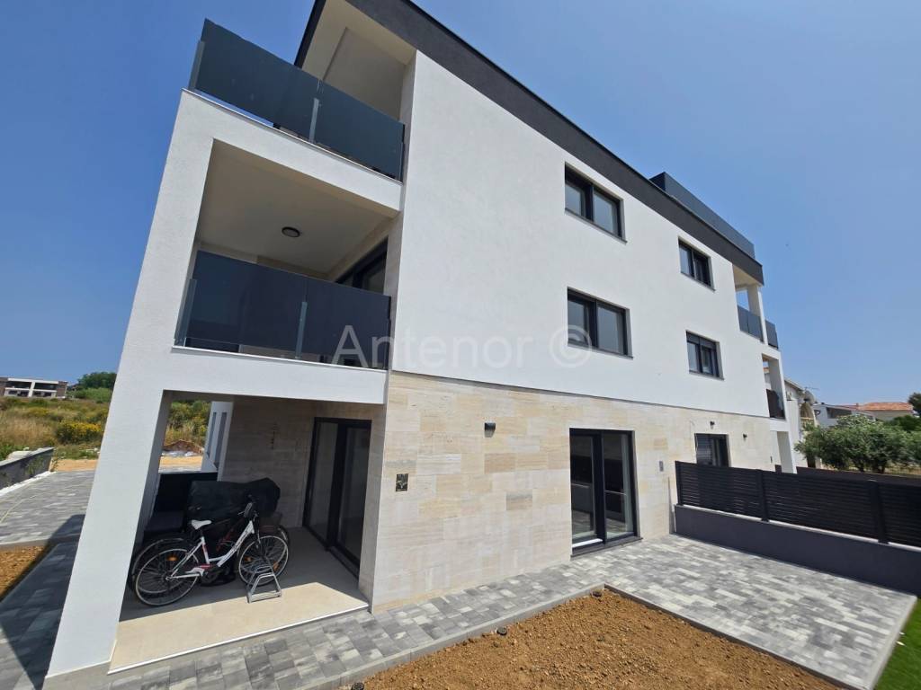 Apartman na moru, Prodaja, Privlaka, Privlaka