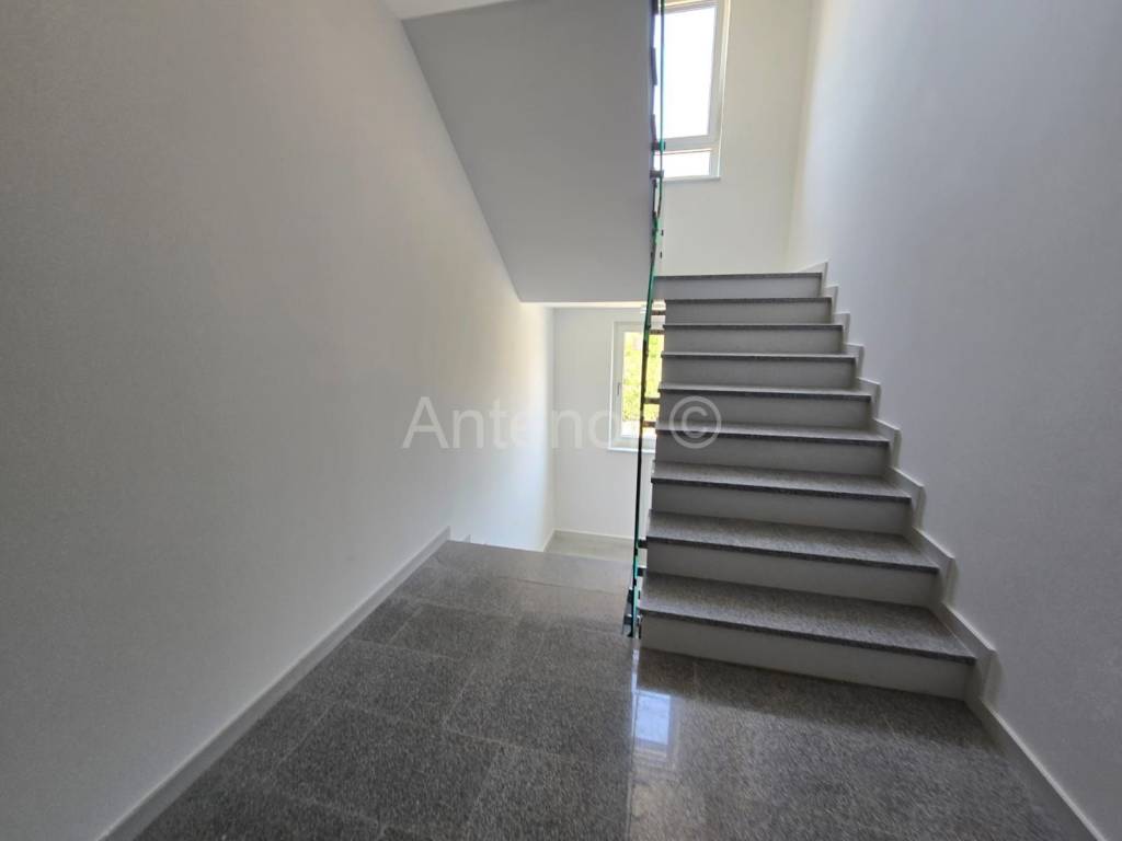 Apartman na moru, Prodaja, Privlaka, Privlaka
