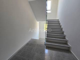 Luksuzni apartman, Prodaja, Privlaka, Privlaka