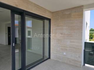 Luksuzni apartman, Prodaja, Privlaka, Privlaka