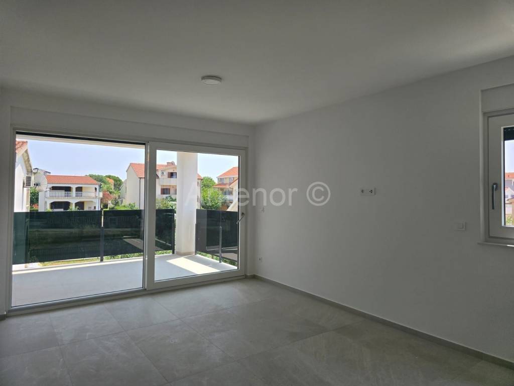 Apartman na moru, Prodaja, Privlaka, Privlaka