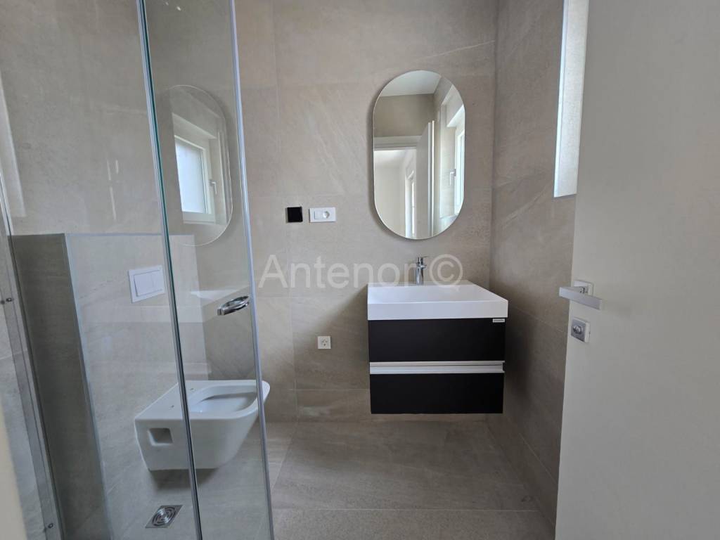 Apartman na moru, Prodaja, Privlaka, Privlaka
