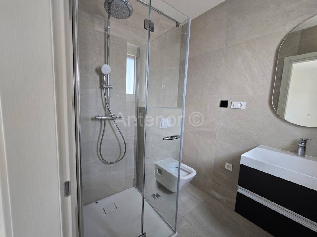 Apartman na moru, Prodaja, Privlaka, Privlaka