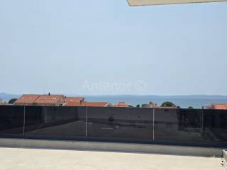 Luksuzni apartman, Prodaja, Privlaka, Privlaka