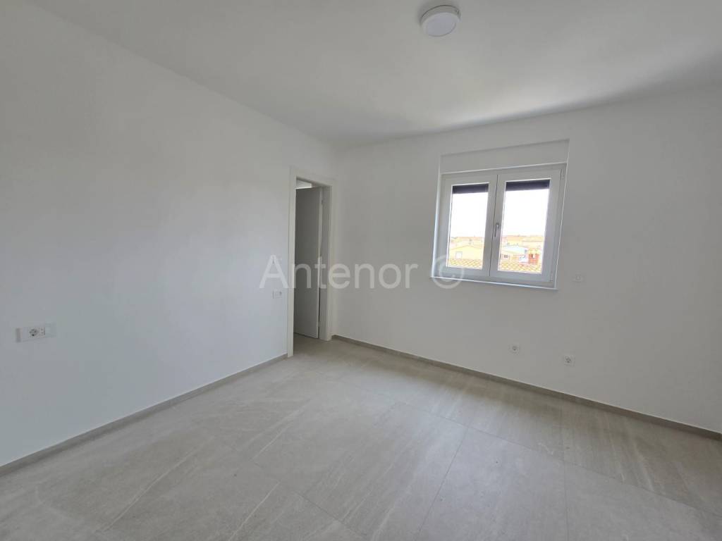 Apartman na moru, Prodaja, Privlaka, Privlaka