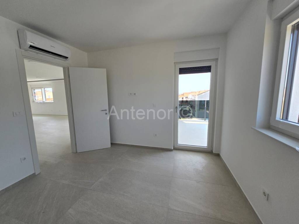 Apartman na moru, Prodaja, Privlaka, Privlaka