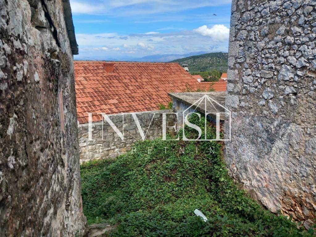 Dvojna kuća, Prodaja, Nerežišća, Nerežišća