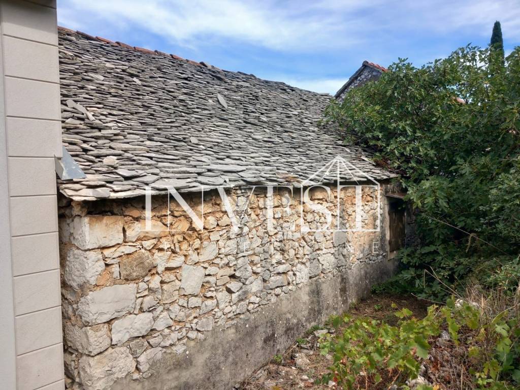 Dvojna kuća, Prodaja, Nerežišća, Nerežišća