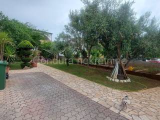 Apartmanska kuća, Prodaja, Vir, Vir