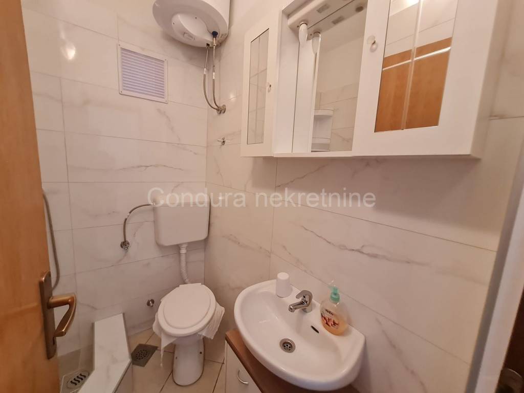 Apartmanska kuća, Prodaja, Vir, Vir
