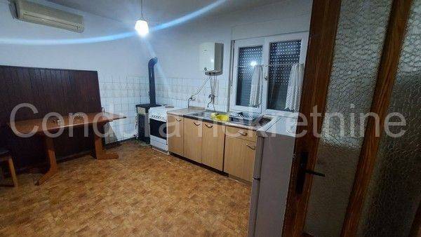 Apartmanska kuća, Prodaja, Vir, Vir