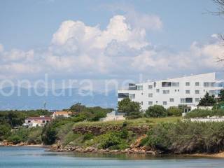 Apartman na moru, Prodaja, Povljana, Povljana