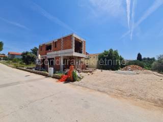 Vila, Prodaja, Vir, Vir