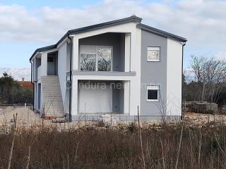 Apartman na moru, Prodaja, Vir, Vir