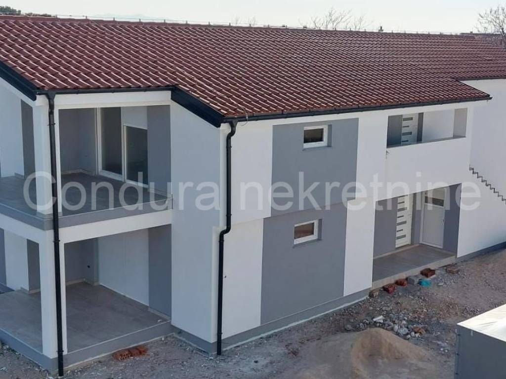 Apartman na moru, Prodaja, Vir, Vir