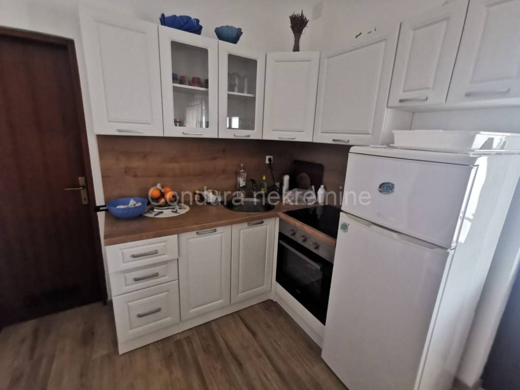 Apartmanska kuća, Prodaja, Vir, Vir