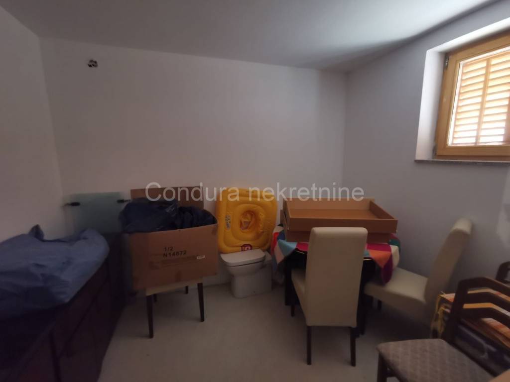 Apartmanska kuća, Prodaja, Vir, Vir