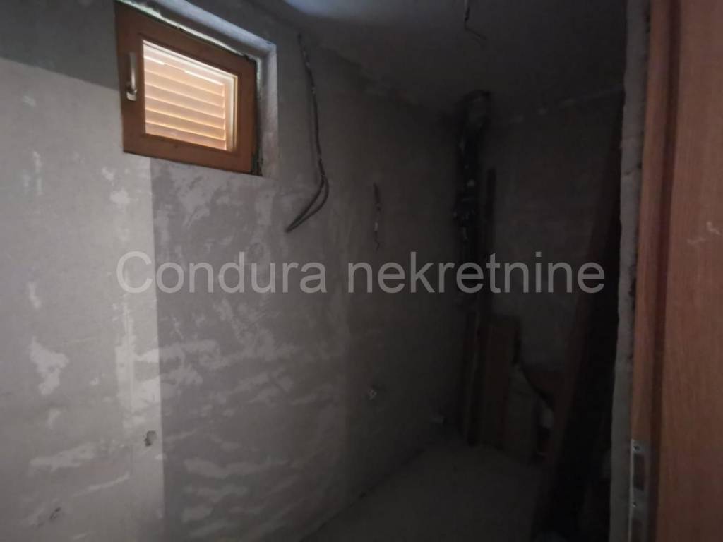 Apartmanska kuća, Prodaja, Vir, Vir