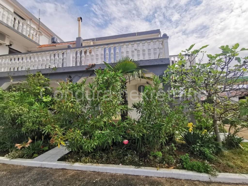 Apartmanska kuća, Prodaja, Vir, Vir