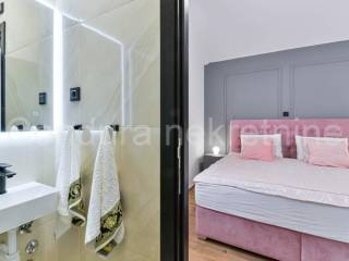 Kamena kuća, Prodaja, Privlaka, Privlaka
