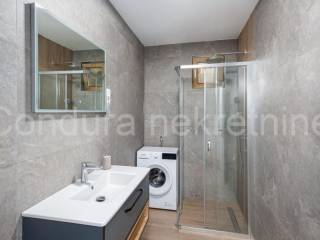 Apartman na moru, Prodaja, Povljana, Povljana