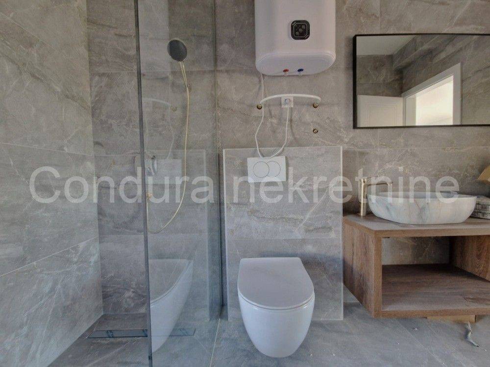 Apartman na moru, Prodaja, Privlaka, Privlaka