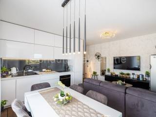 Apartman s okućnicom, Prodaja, Nin, Zaton