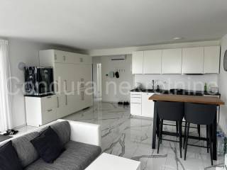 Apartman na moru, Prodaja, Vir, Vir