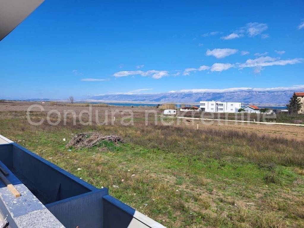 Apartman na moru, Prodaja, Privlaka, Privlaka