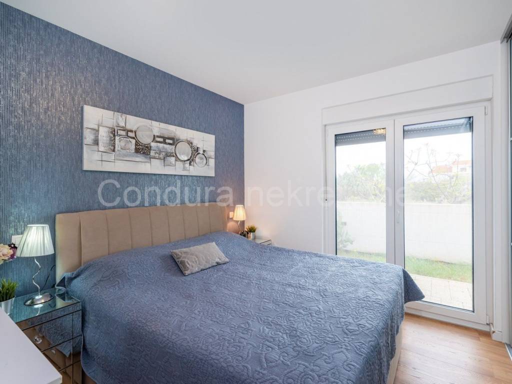 Apartman s okućnicom, Prodaja, Nin, Zaton