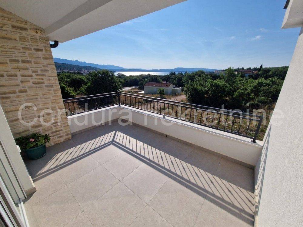 Apartman s okućnicom, Prodaja, Vir, Vir