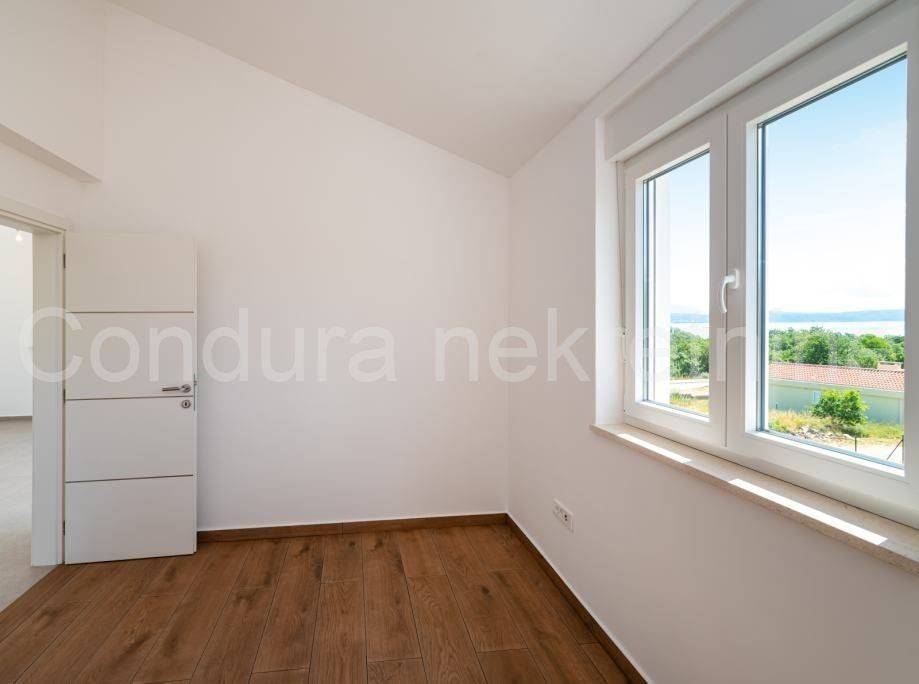 Apartman s okućnicom, Prodaja, Vir, Vir