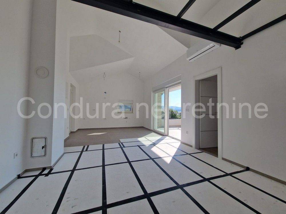 Apartman s okućnicom, Prodaja, Vir, Vir