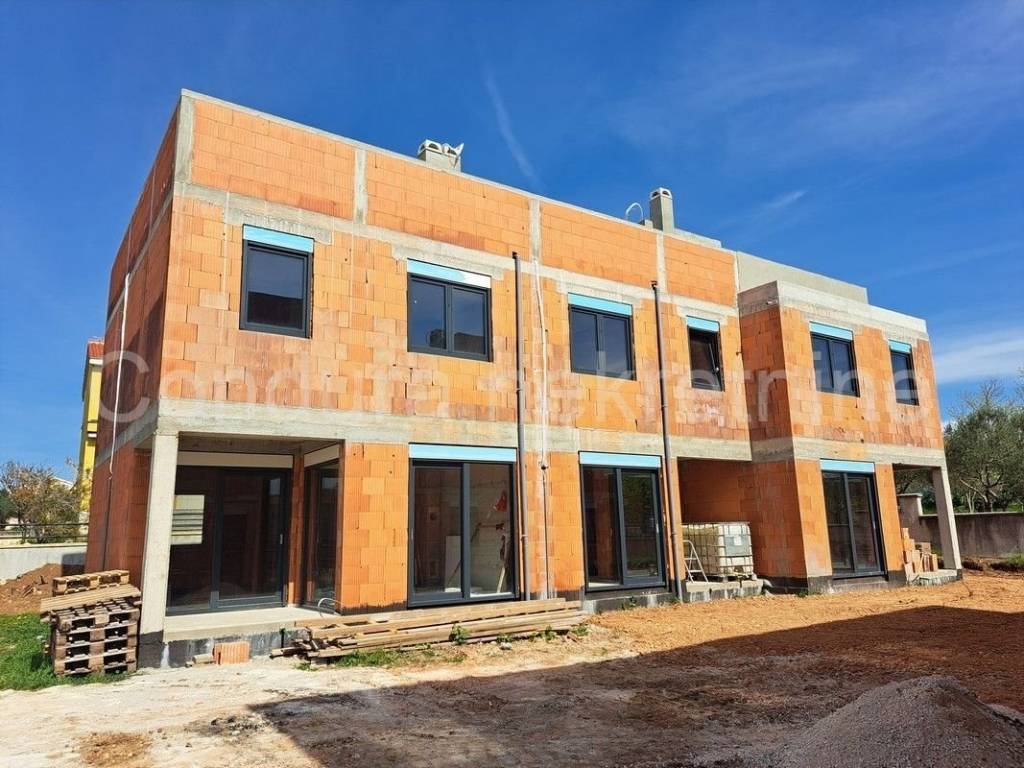 Apartman na moru, Prodaja, Privlaka, Privlaka