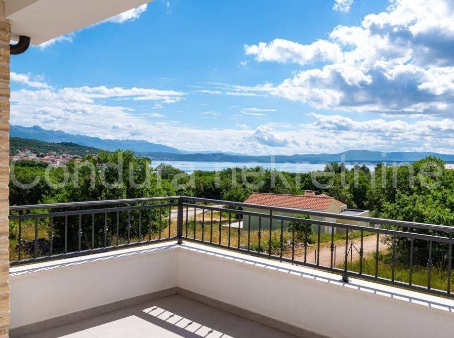 Apartman s okućnicom, Prodaja, Vir, Vir