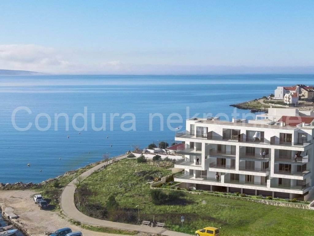 Apartman na moru, Prodaja, Povljana, Povljana