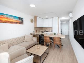 Apartman na moru, Prodaja, Povljana, Povljana