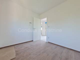 Apartman na moru, Prodaja, Vir, Vir