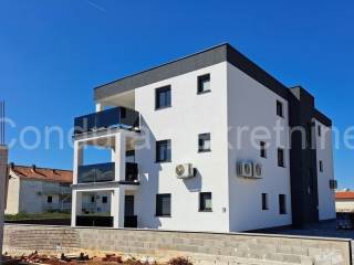 Apartman na moru, Prodaja, Privlaka, Privlaka