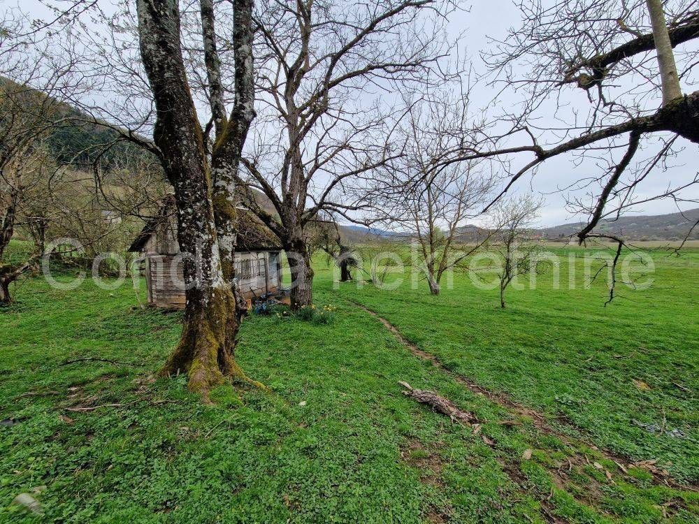 Građevinsko zemljište, Prodaja, Otočac, Otočac