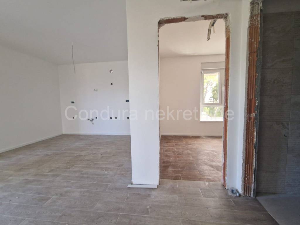 Apartman na moru, Prodaja, Vir, Vir