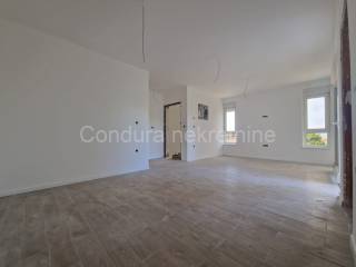 Apartman na moru, Prodaja, Vir, Vir