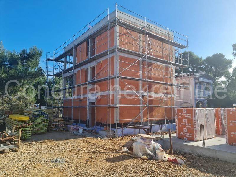 Apartman na moru, Prodaja, Vir, Vir