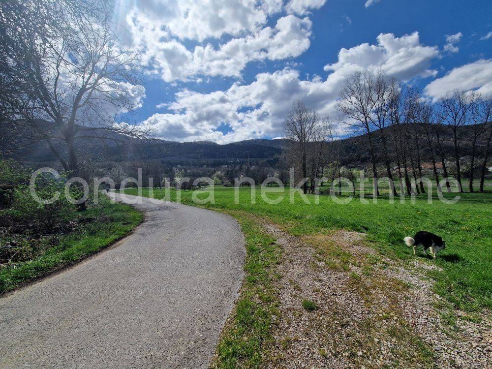 Građevinsko zemljište, Prodaja, Otočac, Ličko Lešće
