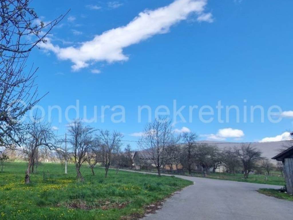 Građevinsko zemljište, Prodaja, Otočac, Ličko Lešće