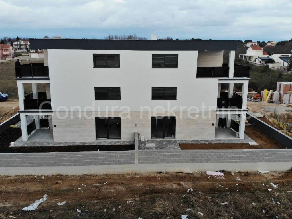 Apartman na moru, Prodaja, Privlaka, Privlaka