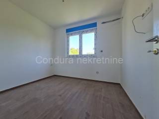 Apartman na moru, Prodaja, Vir, Vir