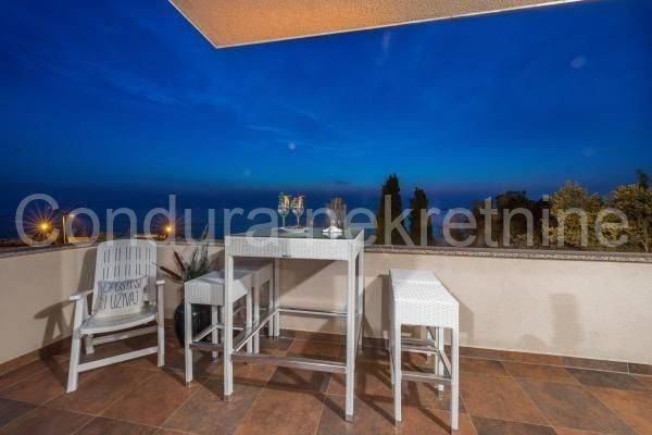Apartman na moru, Prodaja, Nin, Zaton