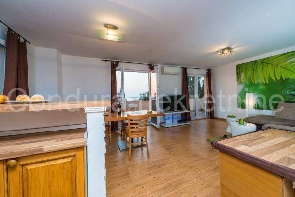 Apartman na moru, Prodaja, Nin, Zaton